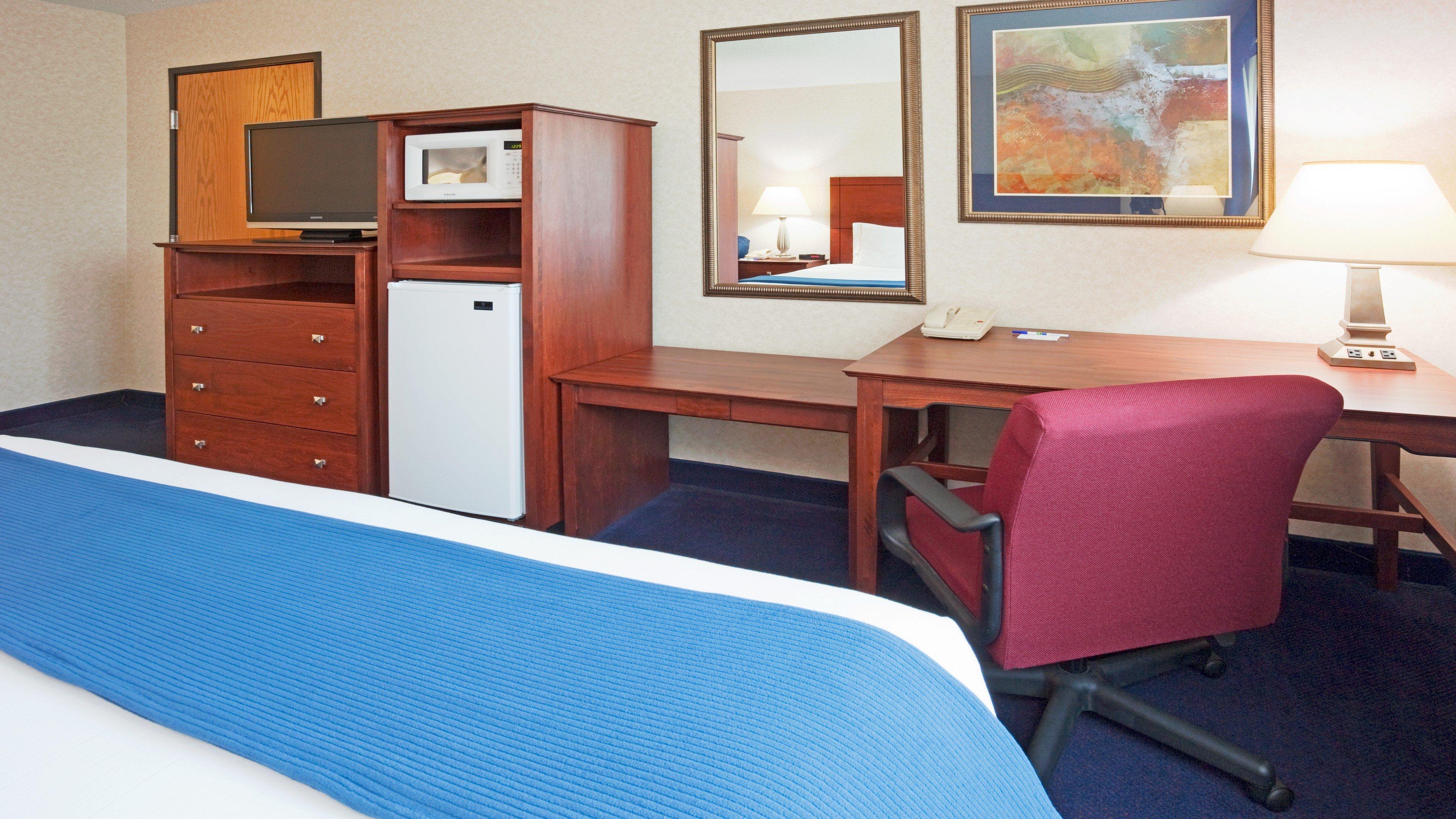 Holiday Inn Express Deforest By Ihg Dış mekan fotoğraf