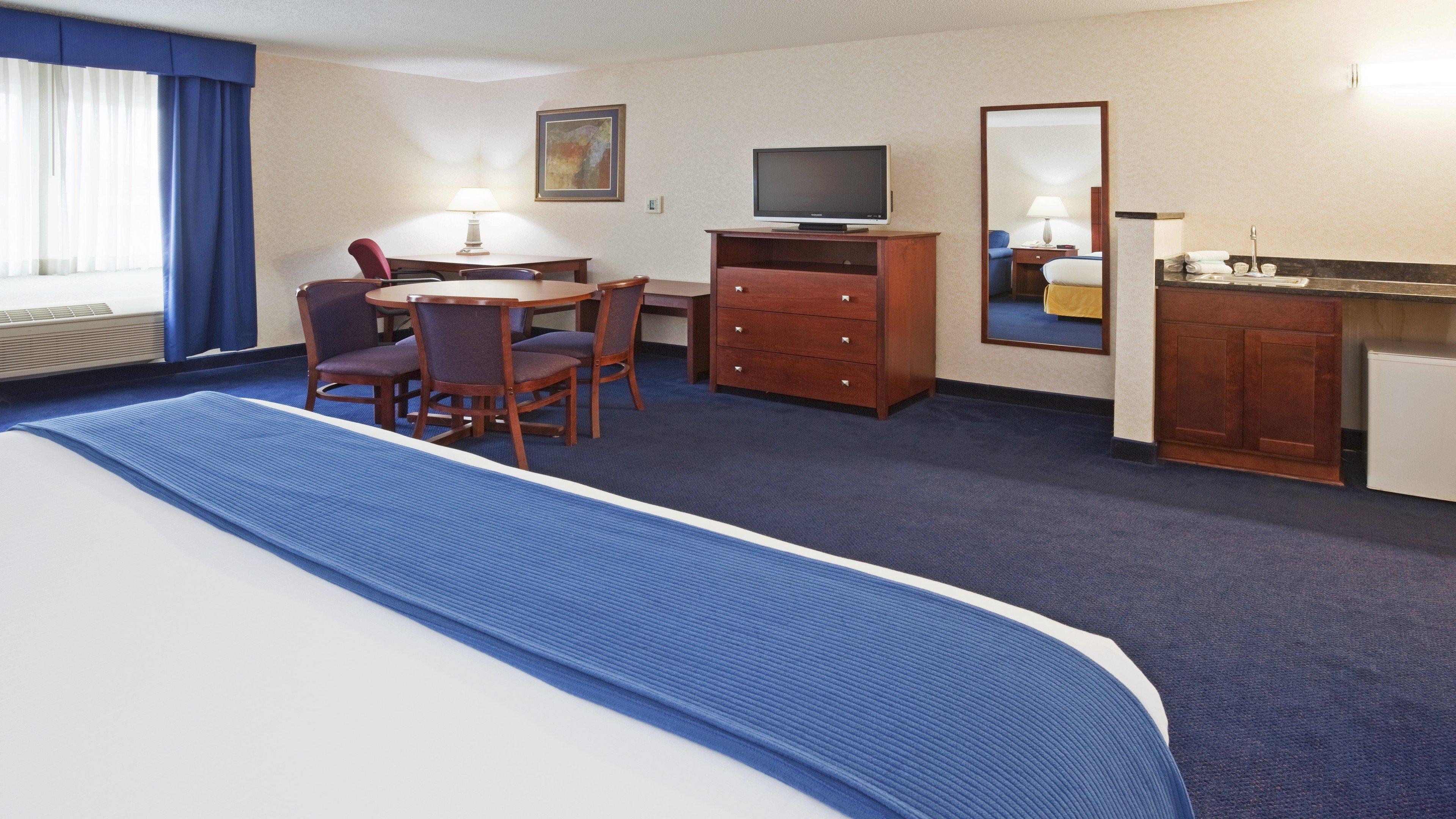 Holiday Inn Express Deforest By Ihg Oda fotoğraf