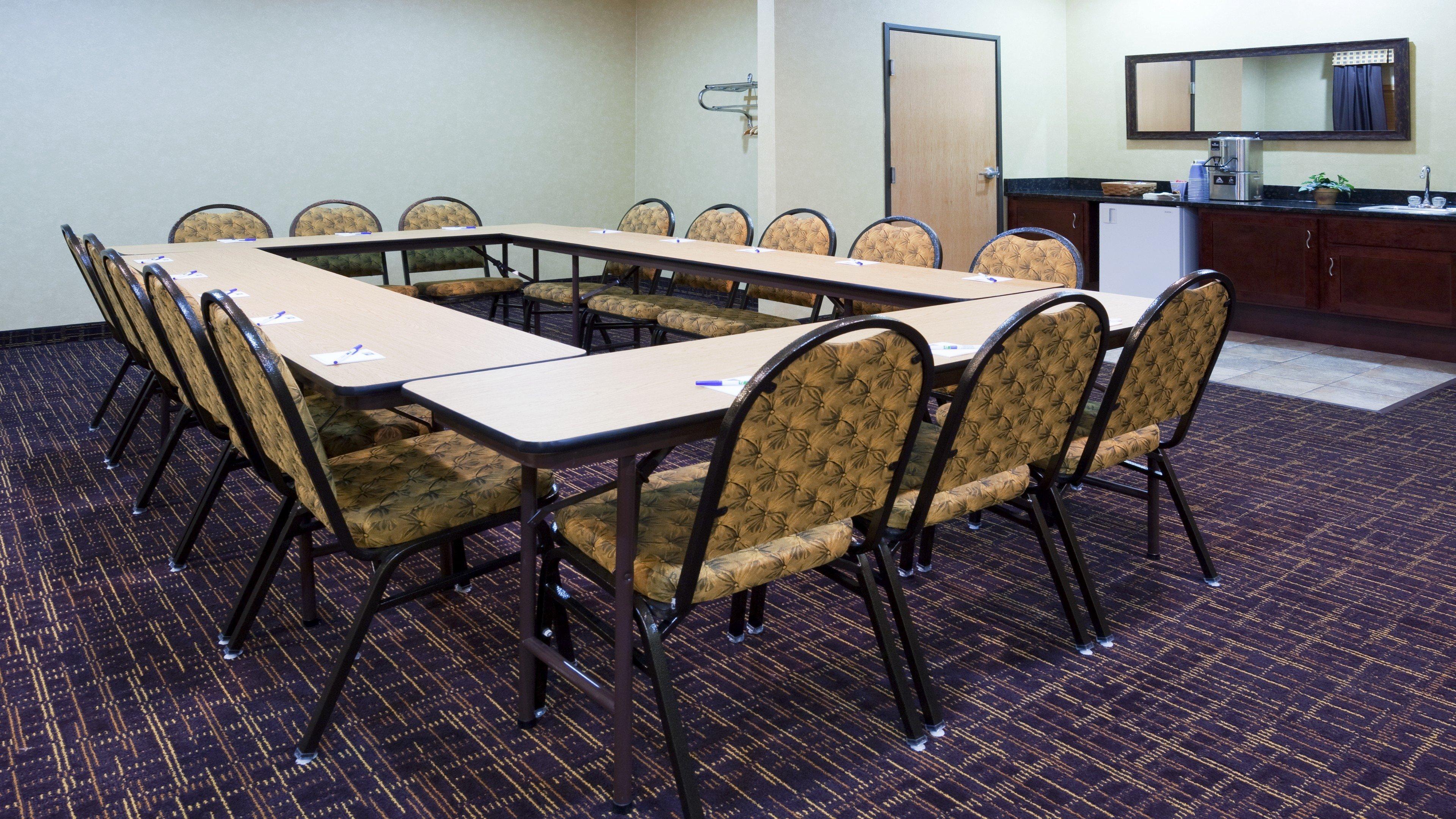 Holiday Inn Express Deforest By Ihg Dış mekan fotoğraf
